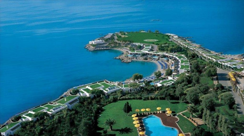 expensive hotels in the world