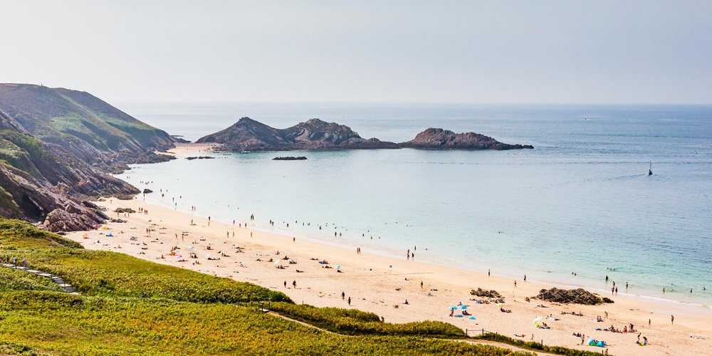 beautiful beaches in Brittany