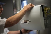 How to install humidifier?
