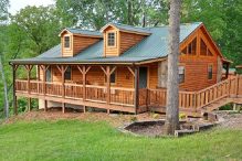 The Pros and Cons of Log Cabin Rentals