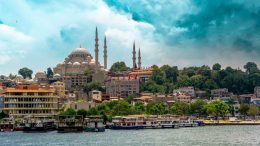 Comprehensive Guide to Istanbul Travel Tips for First-Time Travellers